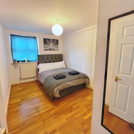 Lovely 2-Bedroom Serviced Apartment Greater Londyn Zewnętrze zdjęcie