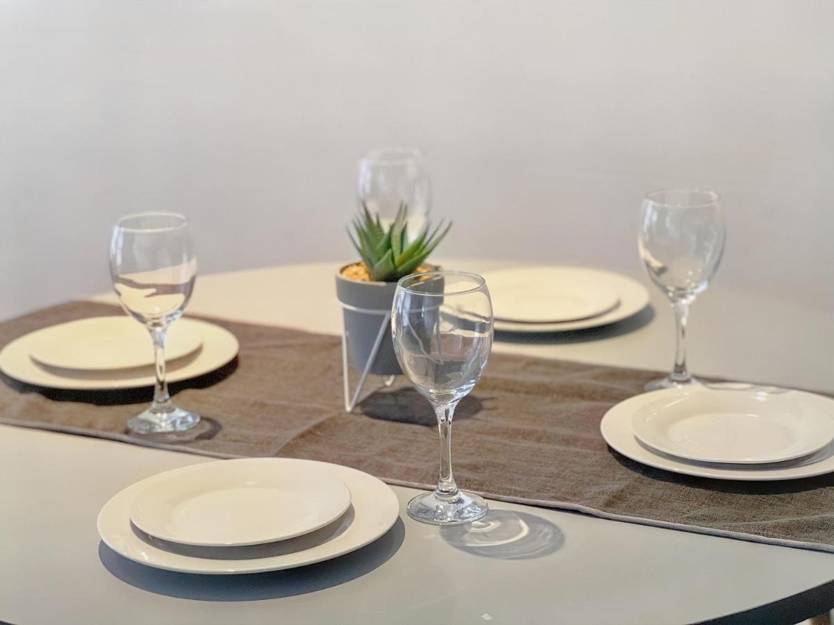 Lovely 2-Bedroom Serviced Apartment Greater Londyn Zewnętrze zdjęcie
